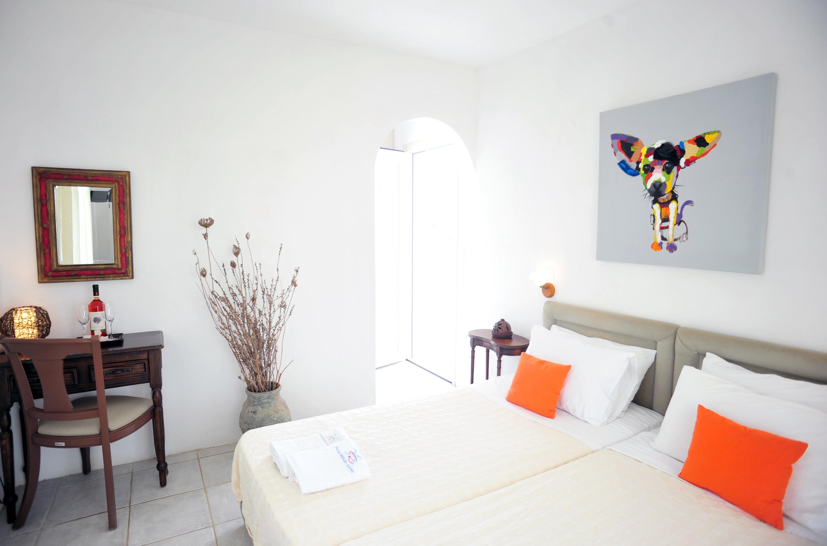 Medusa Beach Resort & Suites Plaka  Exterior photo