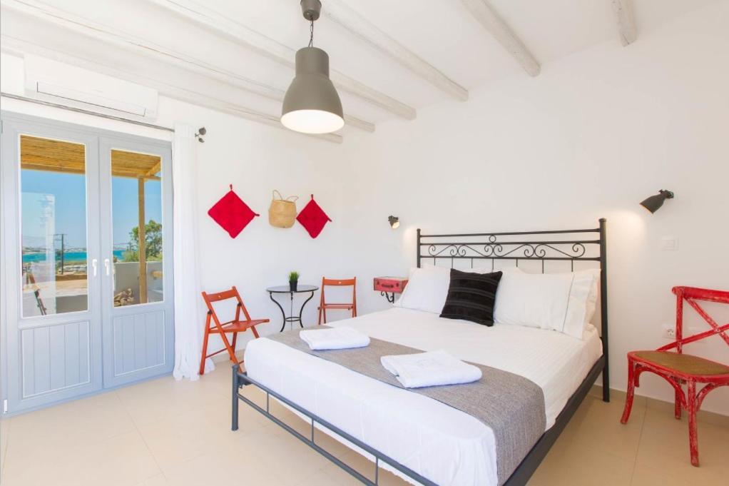 Medusa Beach Resort & Suites Plaka  Exterior photo